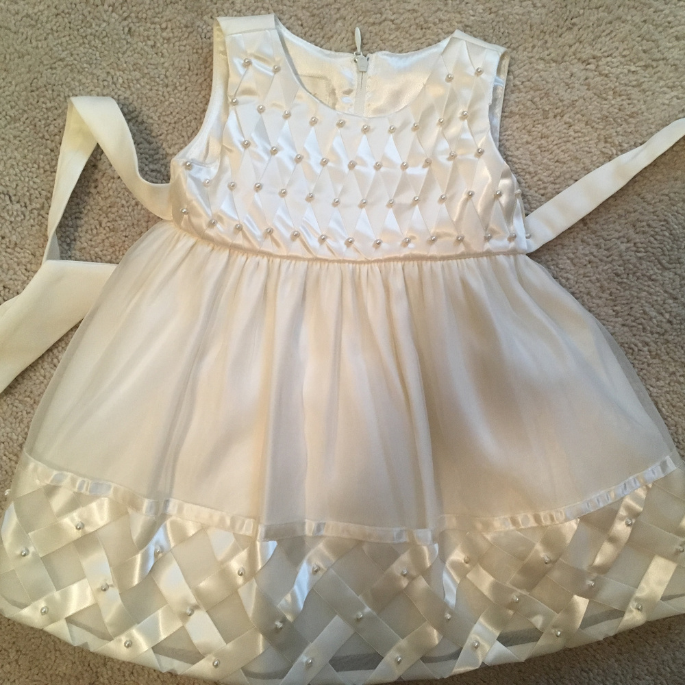 Baby Girl Ivory/Pearl Formal Gown Size 12mo-EUC!
